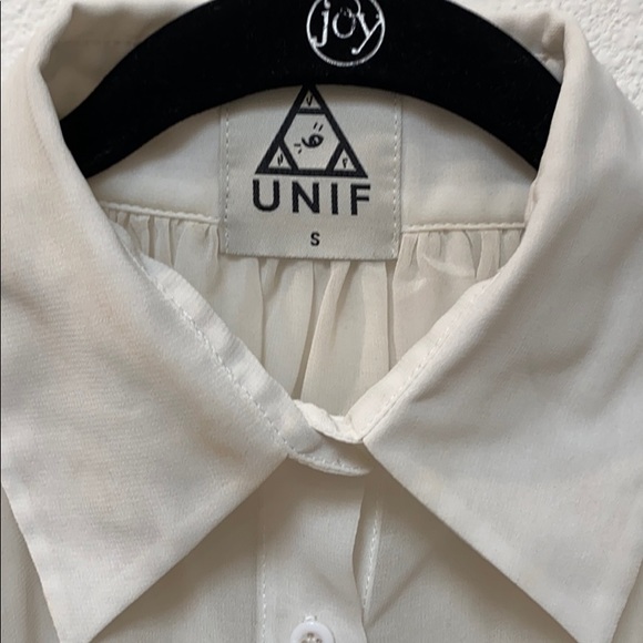Unif button up blouse - Picture 3 of 4